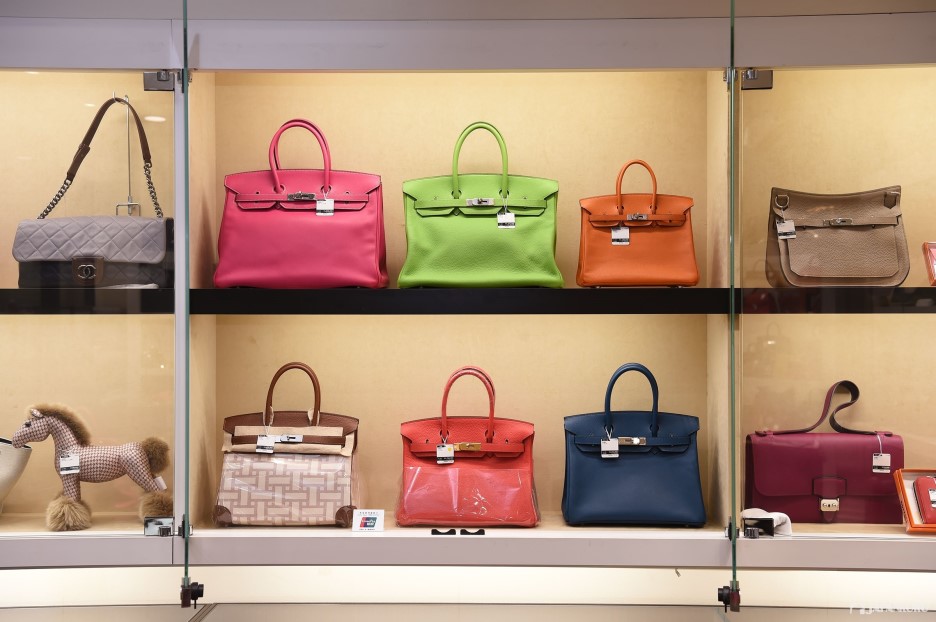 Japan, Tokyo, Shinjuku, Shinjuku Station, women's handbags, purses, for  sale, imported, Italian, Stock Photo, Picture And Rights Managed Image.  Pic. G14-1517544