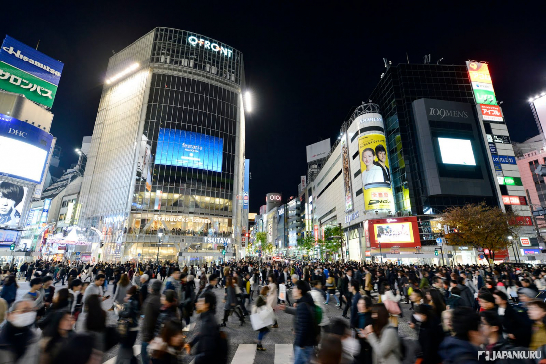 Premium Photo  Tokyo city by night anime and manga drawing illustration  city views