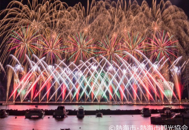 한겨울의 불꽃축제! 아타미 해상 불꽃놀이 2019(熱海海上花火大会)