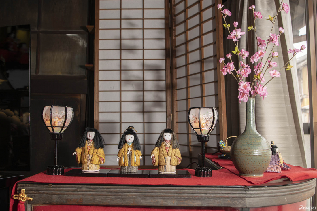 Enjoy Japan's Hinamatsuri Festival to the Fullest - A Closer Look