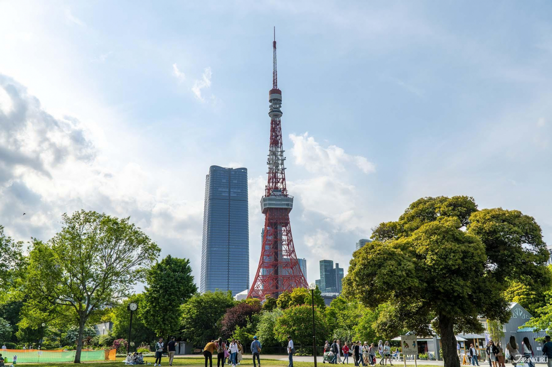 Eiffel Tower Vs Tokyo Tower: Is There A Comparison? Let's Find Out!