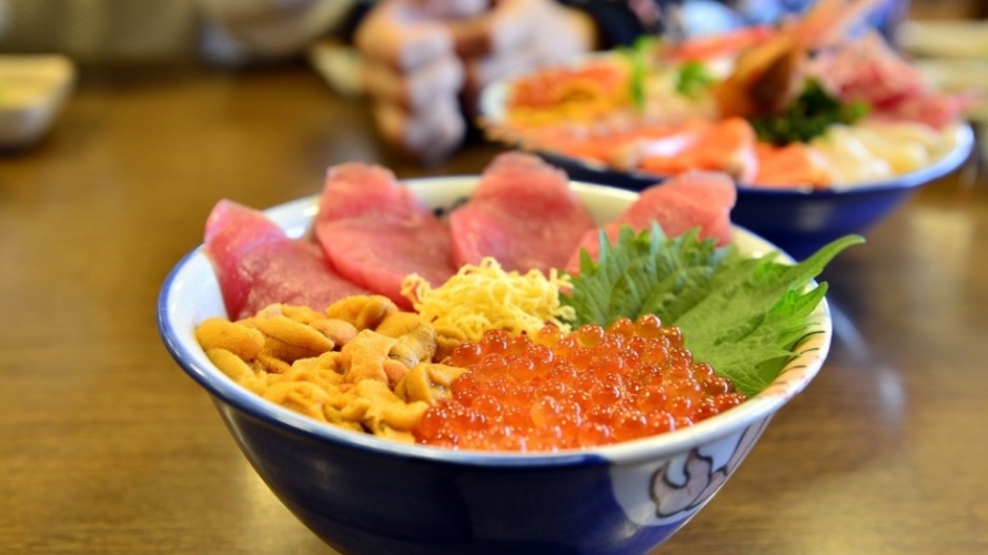 Seafood Bowls in Hokkaido Are To Die For!