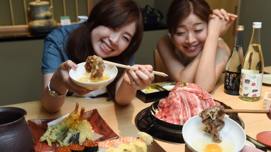 在日本吃饭千万别犯的筷子禁忌！用筷礼仪！