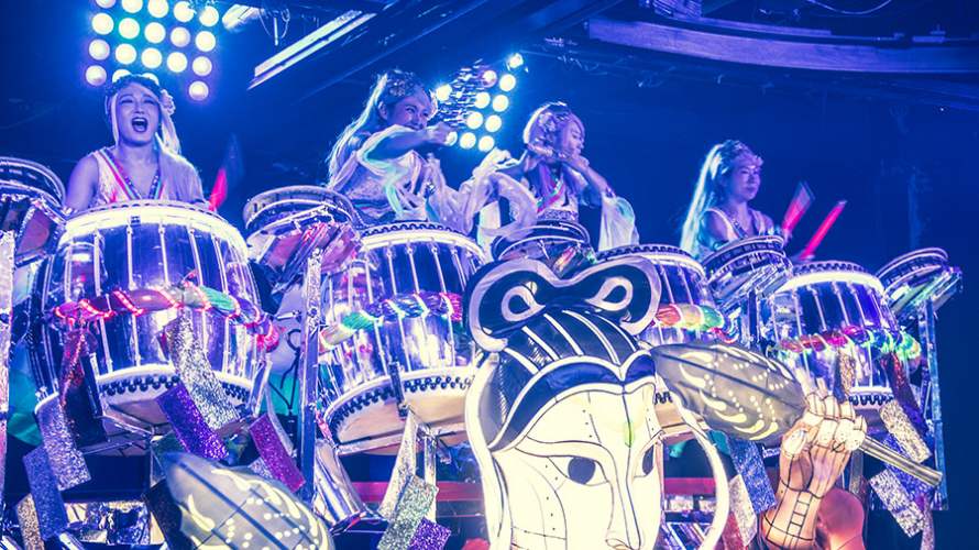 Robot Restaurant Shinjuku 2019: Fusion de robots futuristes et de traditions japonaises