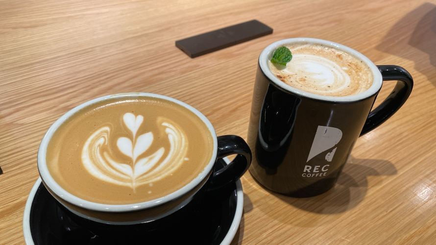 일본의 블루보틀이라고 불리는 곳!  후쿠오카 렉커피(REC COFFEE)