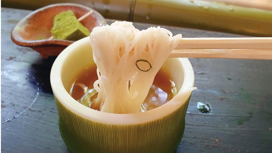 A Summertime Kyoto Dining Experience - Kawadoko Riverside Seats & Flowing Somen Noodles