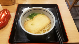 닛포리역에서 가까운 우동 체인점 '오니얀마 우동(おにやんまうどん)'